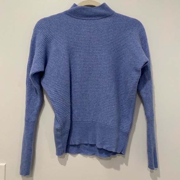 Rachel Zoe 100% cashmere lightweight sweater - Picture 1 of 4